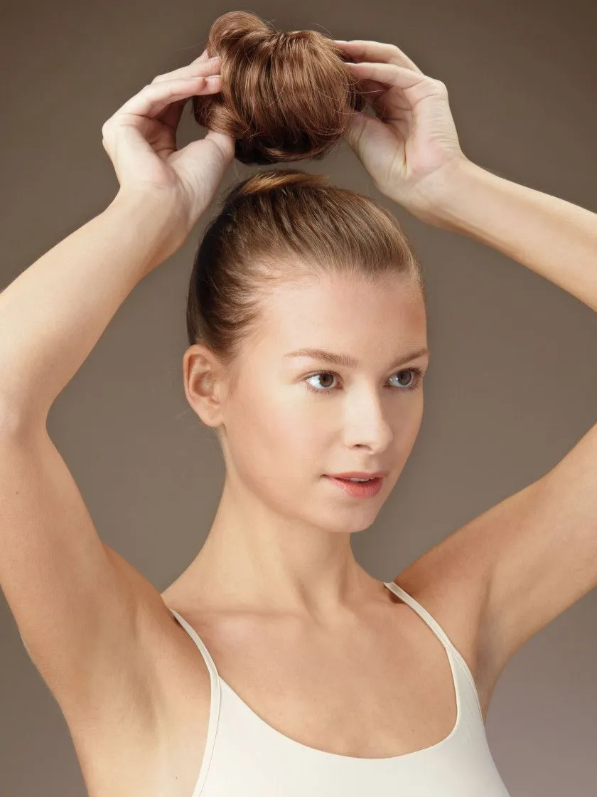 Revlon 6365 Ballerina Bun