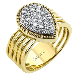 Right Hand Ring in 18k Gold with Diamonds