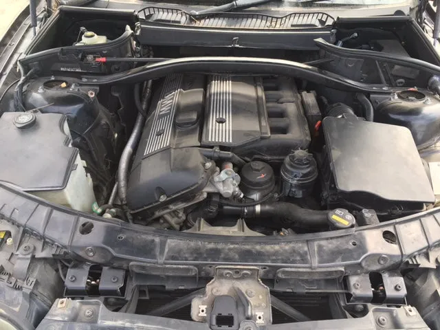 S2723 X3 E83 SAV 2.5i M54 AUTO 2004/04