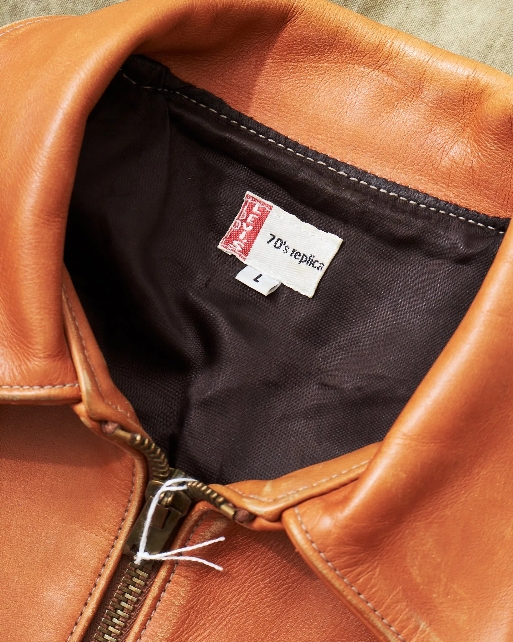 Second Hand LEVI'S 70s Replica Leather Jacket Star Studded Brown Size L