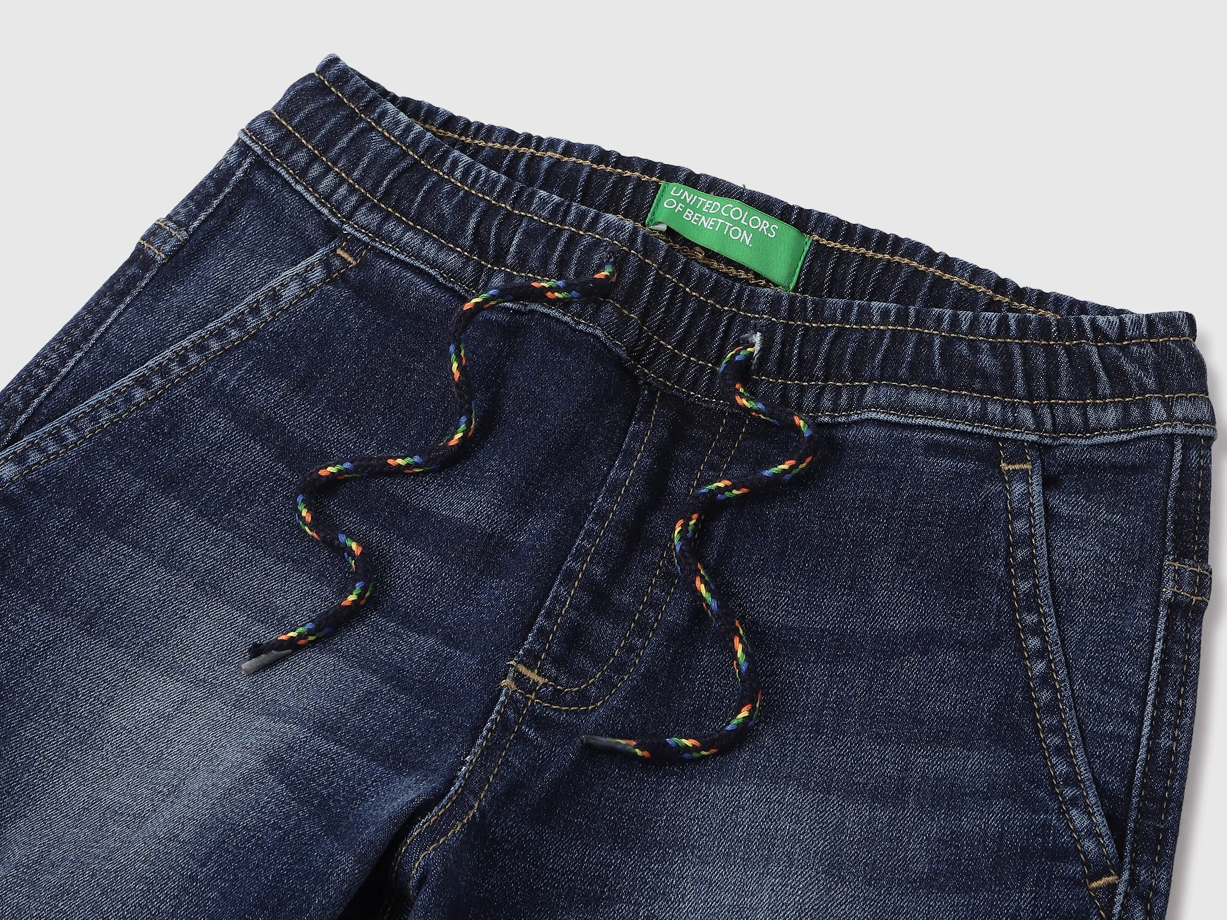 Solid Jogger Fit Jeans