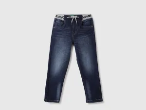 Solid Regular Fit Jeans