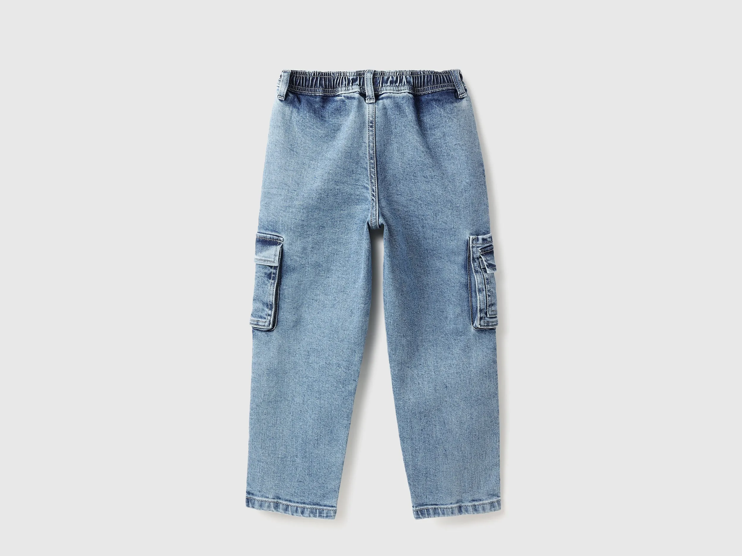Solid Slouchy Fit Cargo Jeans