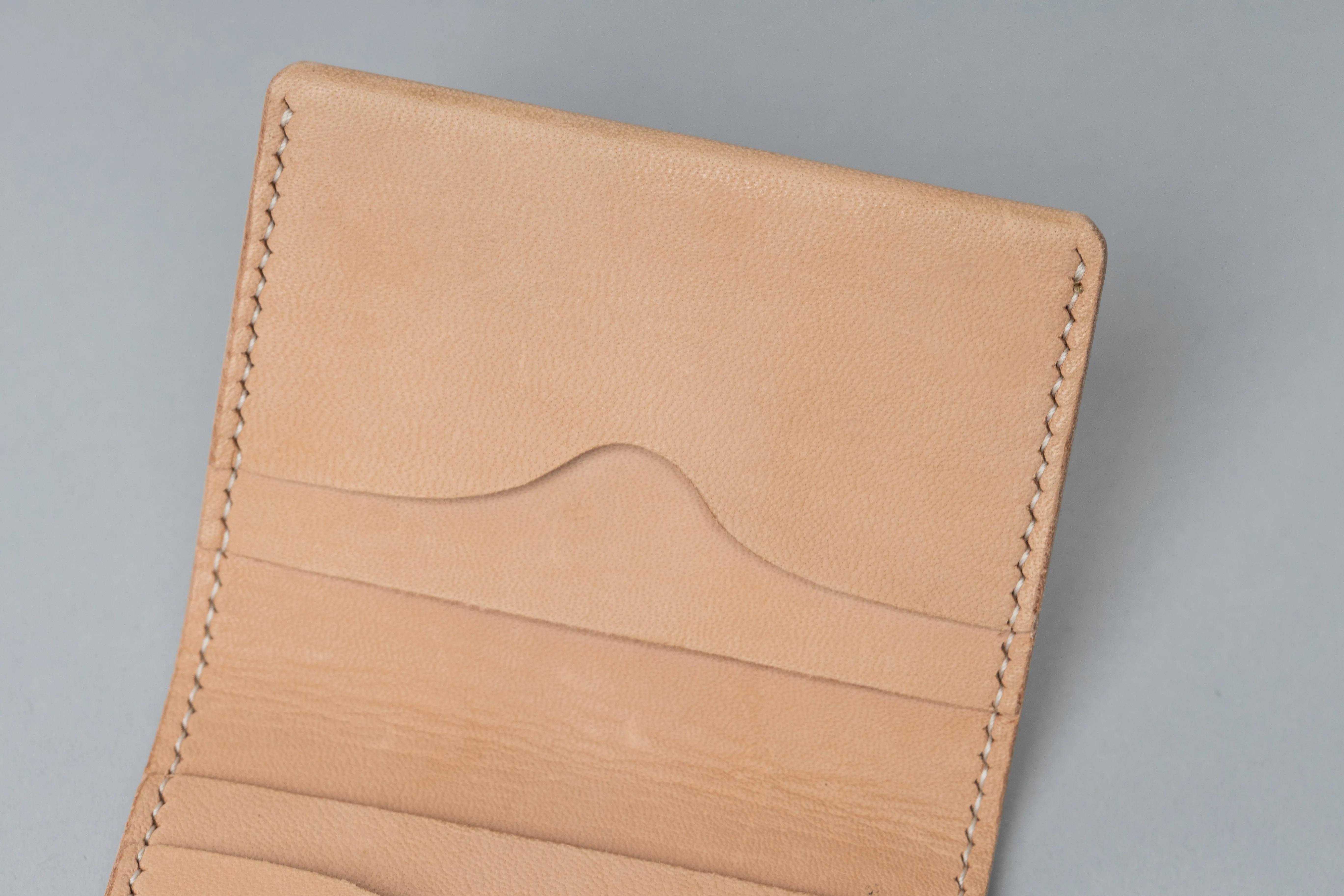 Sonder Driving Wallet Natural