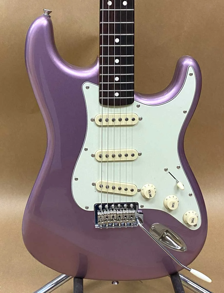 Squier Classic Vibe 60s Stratocaster - 2015 Burgundy Mist