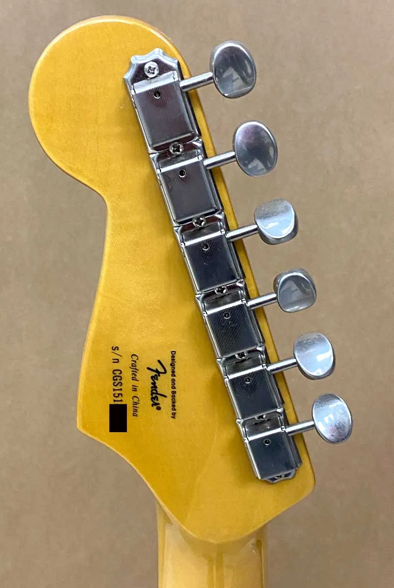 Squier Classic Vibe 60s Stratocaster - 2015 Burgundy Mist