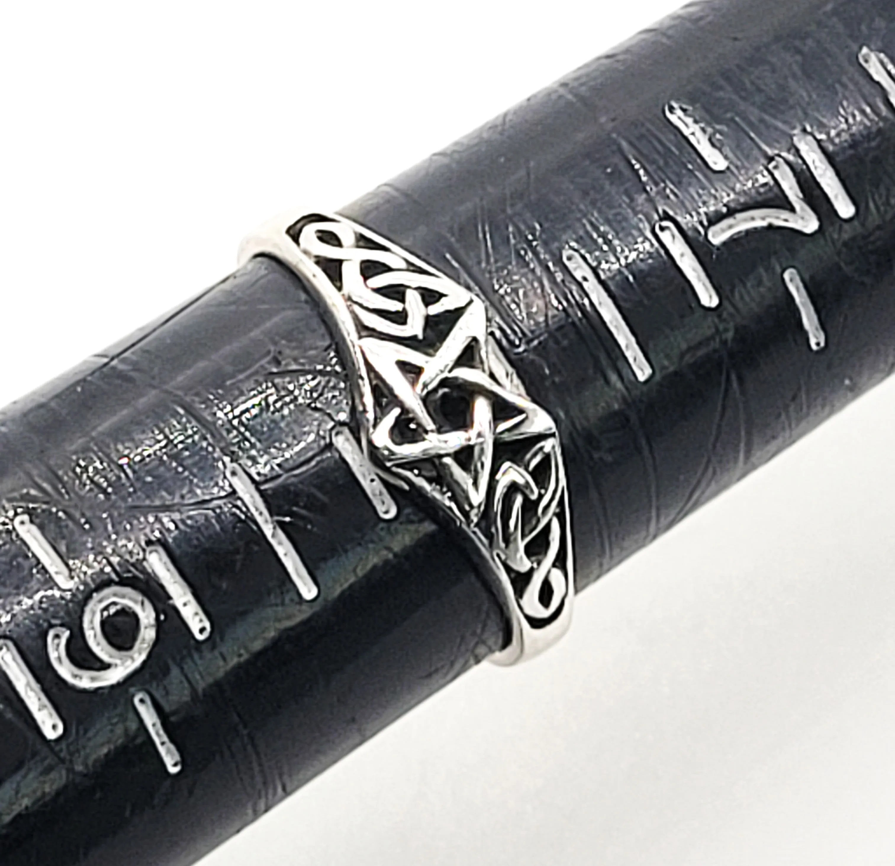 Star pentacle Celtic infinity knot vintage sterling silver band ring size 8