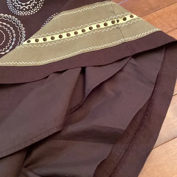 Talbots Brown Circle Embroidered 100% Linen Lined Casual MIDI Skirt Size 6
