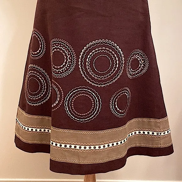 Talbots Brown Circle Embroidered 100% Linen Lined Casual MIDI Skirt Size 6