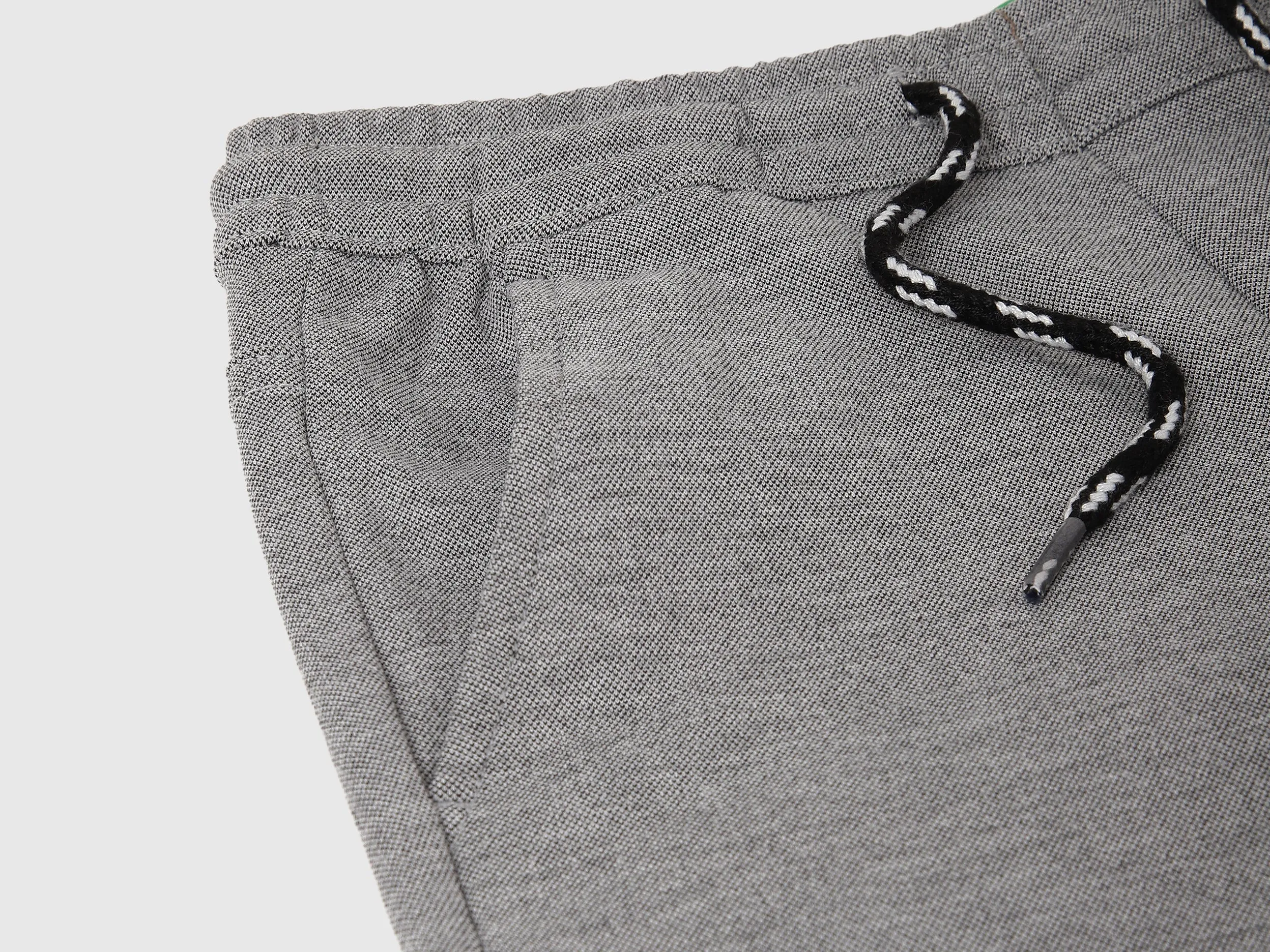 Textured Regular Fit Shorts