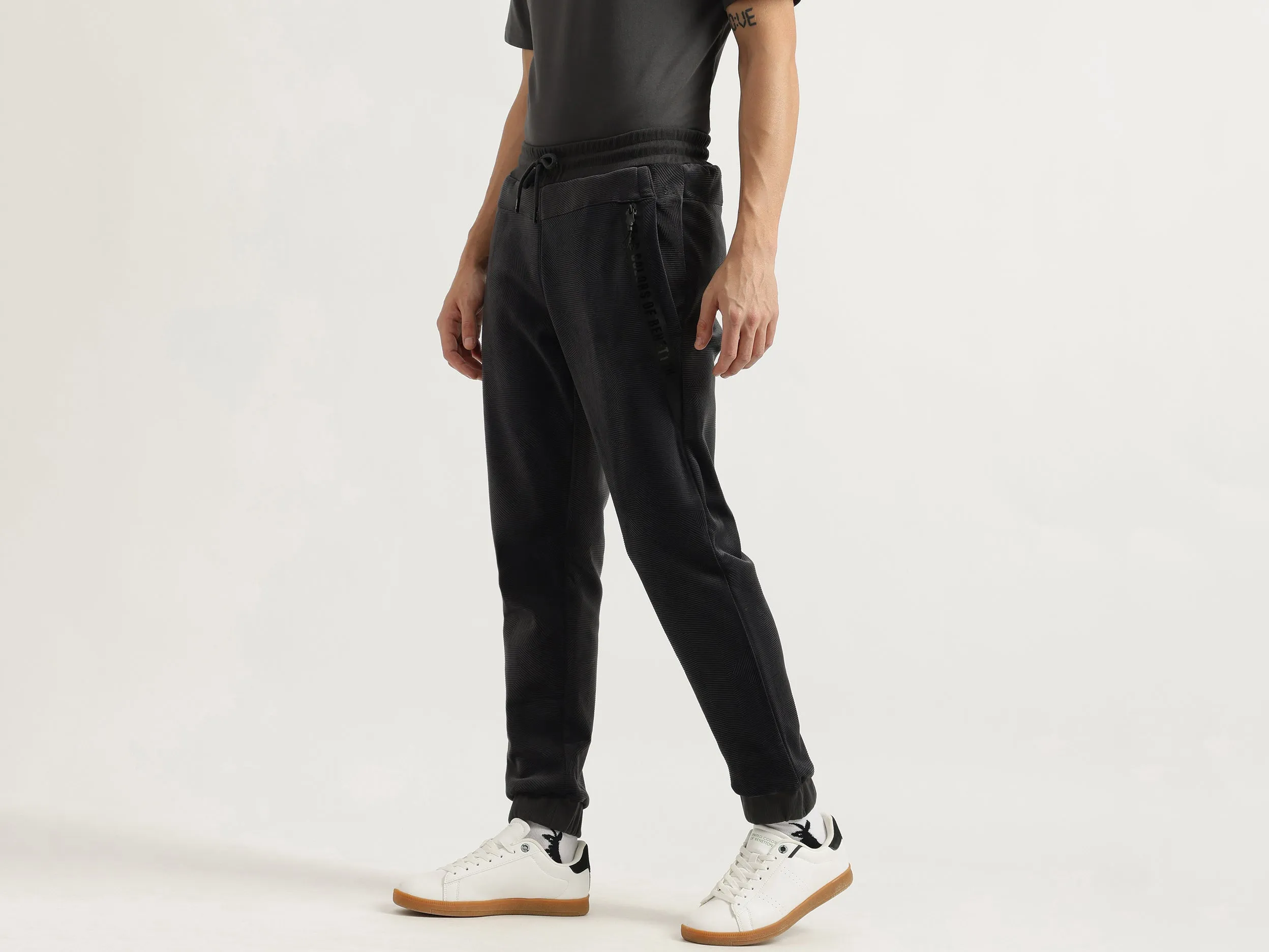 Textured Regular Fit Trackpants