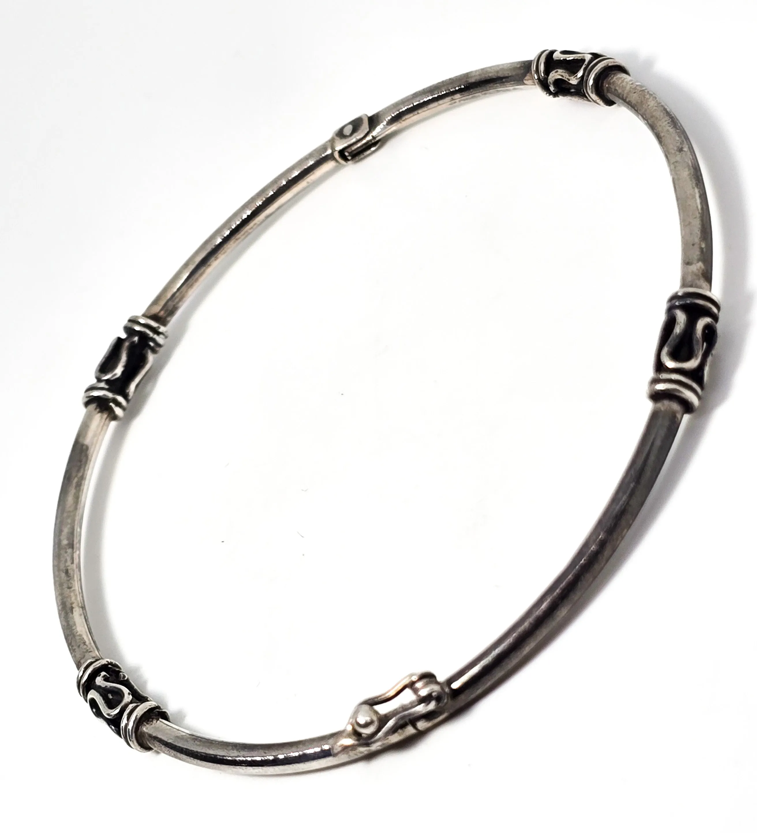 Tribal Bali vintage thin stacker sterling silver hinged opening bangle