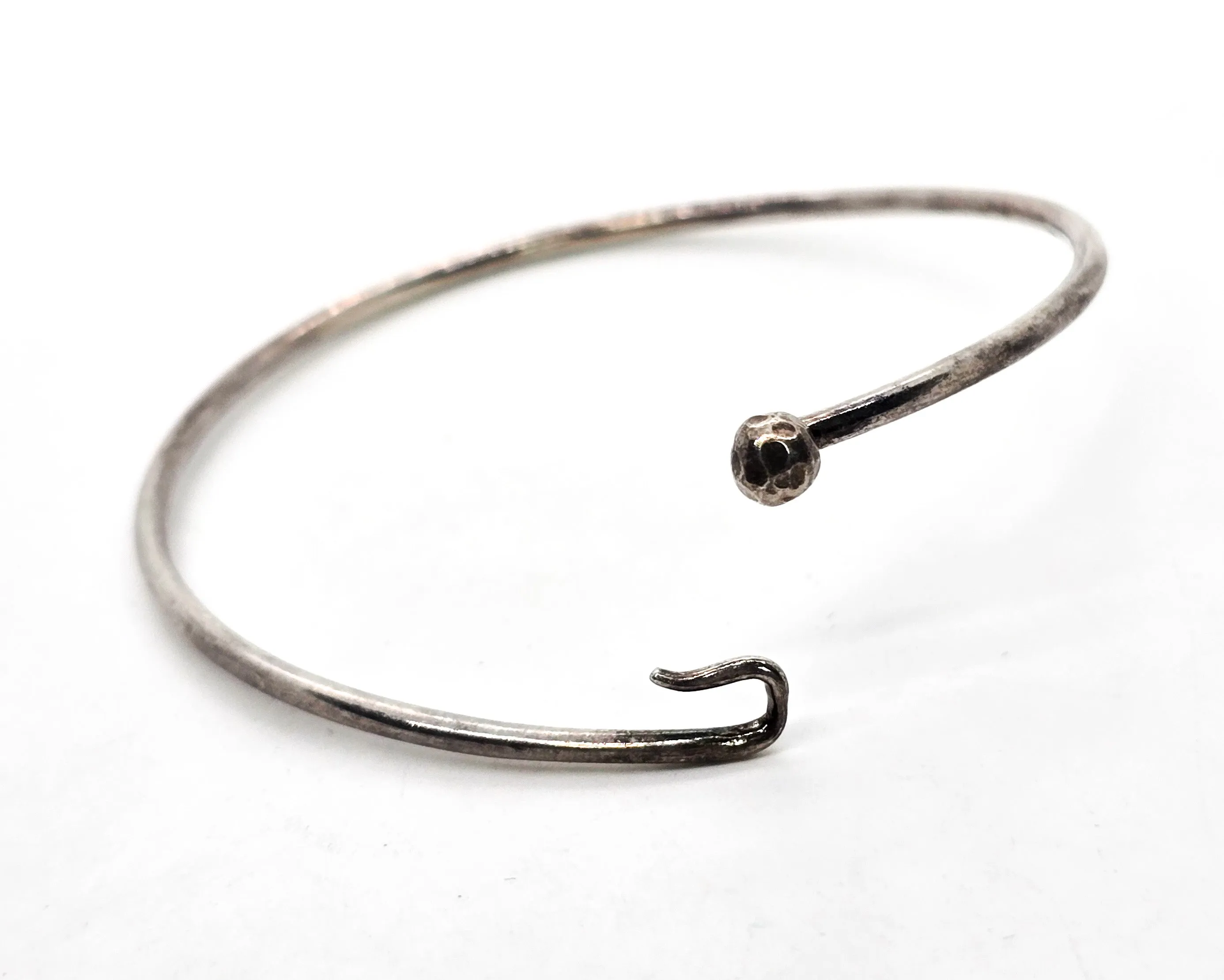 Tribal Bali vintage thin stacker sterling silver open hammered bangle bracelet