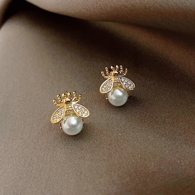 Unique Gold Bee Pearl Earrings Woman's Earrings jewelry