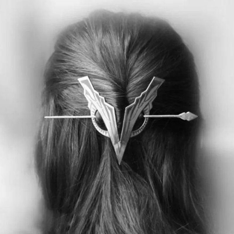 Unique Viking Black Oversized Crow Hair Clip