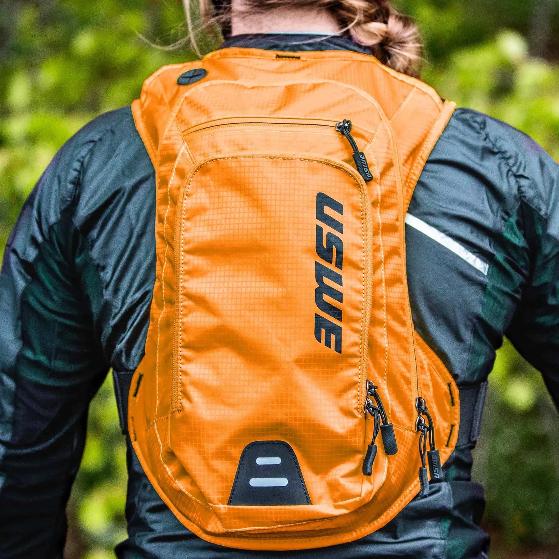 USWE Outlander 9L Hydration System Backpack - Factory Orange