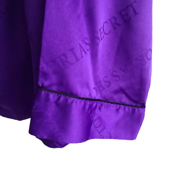 VICTORIA'S SECRET Purple Silky Charmeuse Logo Graphic 2-Piece Set Small Short
