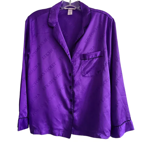 VICTORIA'S SECRET Purple Silky Charmeuse Logo Graphic 2-Piece Set Small Short