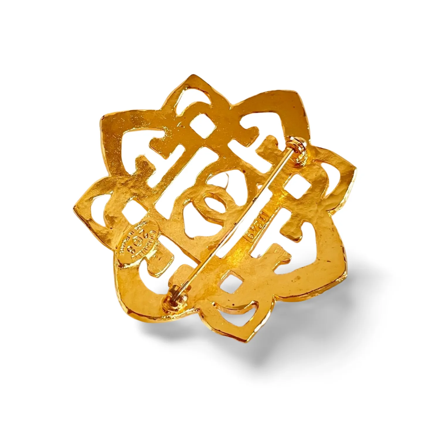Vintage CHANEL Gold tone enblem design, brooch pin with CC mark. Elegant and ethnic. Best vintage gift. 060728br4