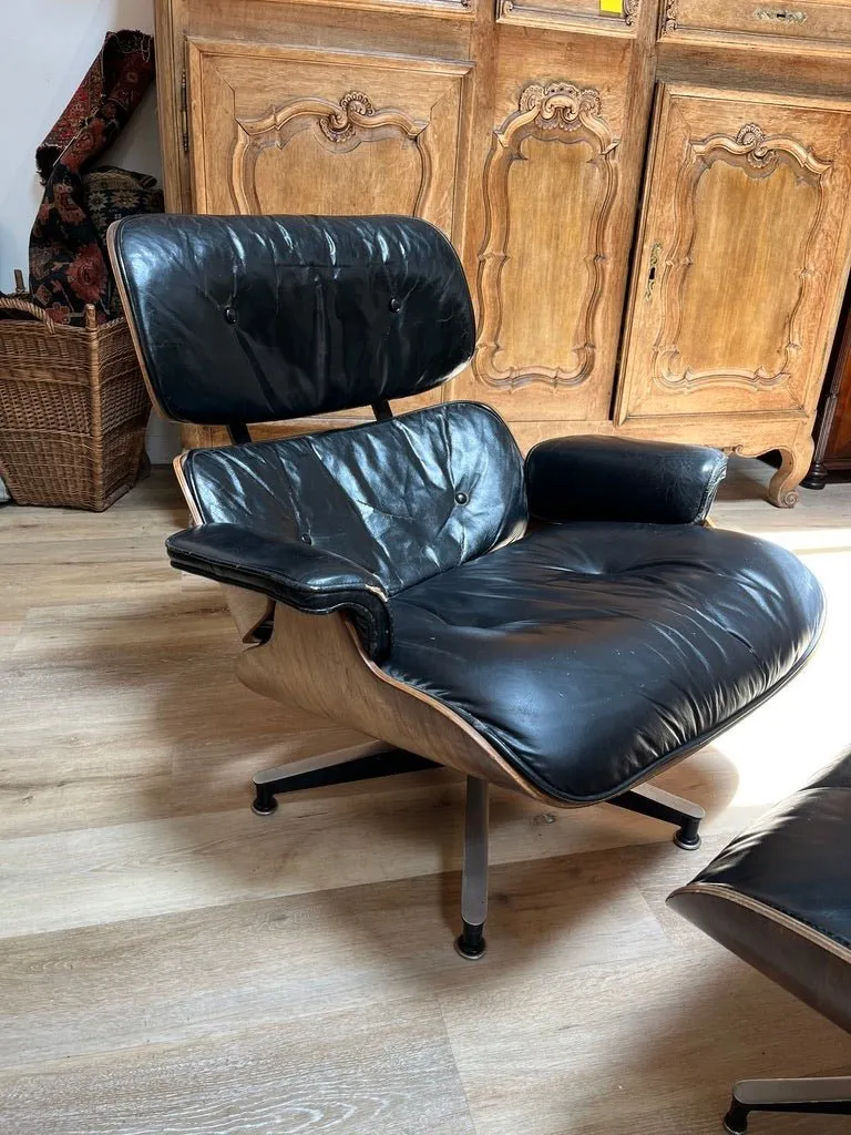 Vintage Eames Rosewood Lounge Chair, c. 1965