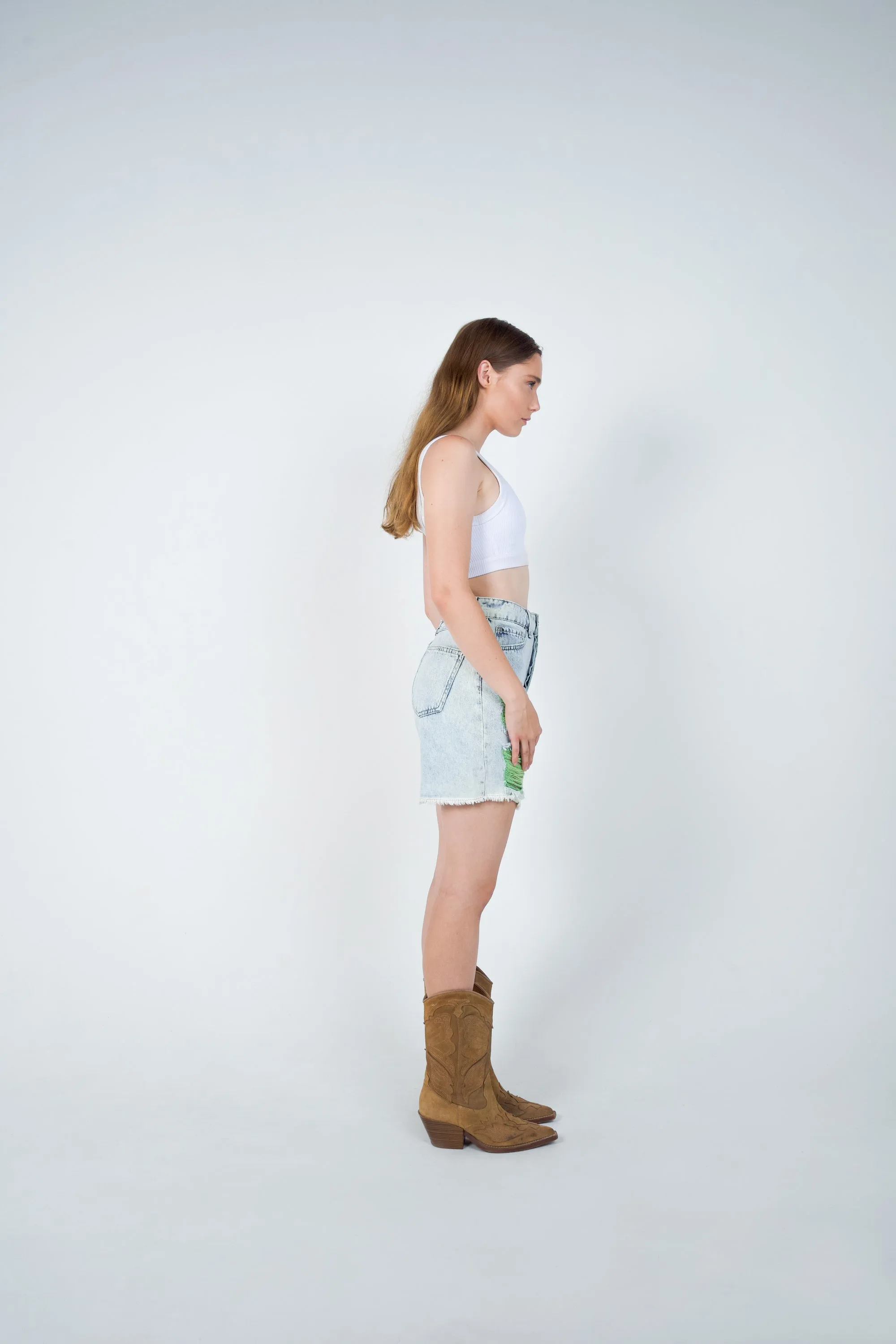 Vintage wash ripped denim short