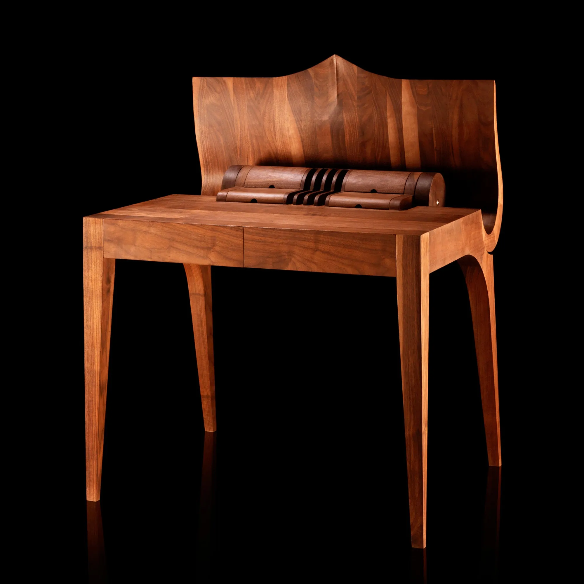 Voltaire Desk