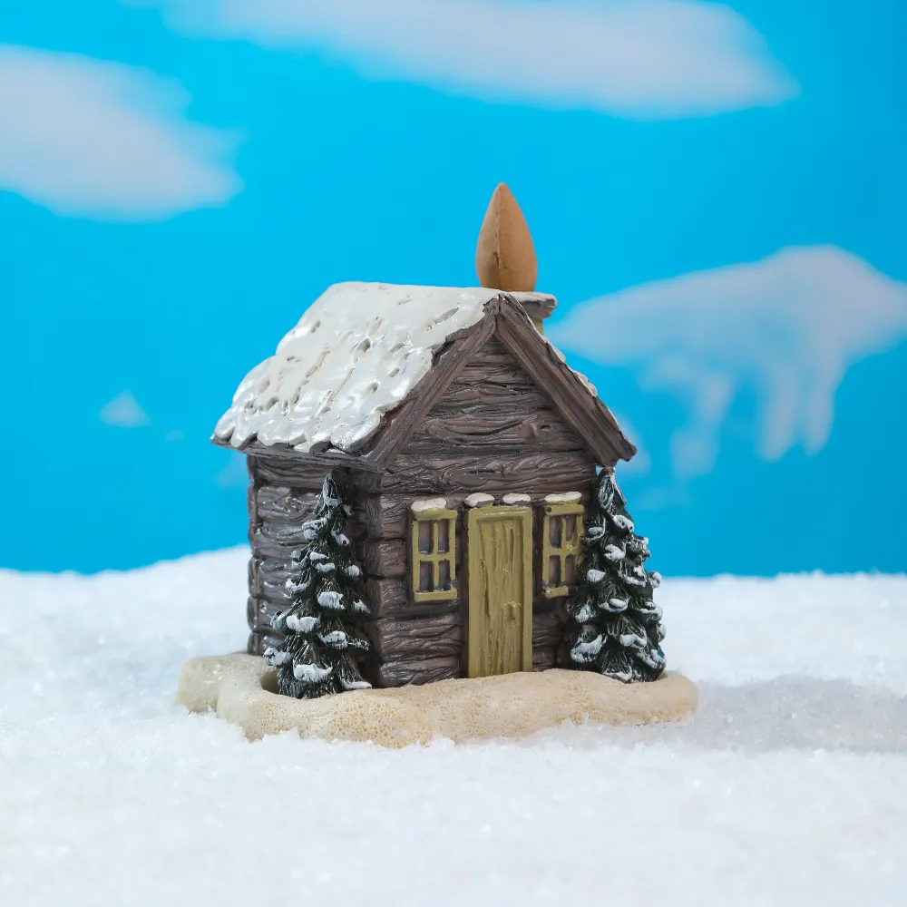 WONDERDREAM™ Woodland Cabin Incense Burner