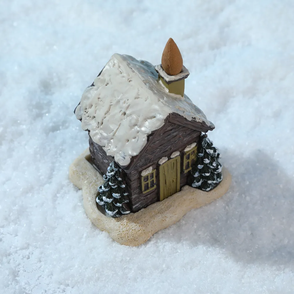 WONDERDREAM™ Woodland Cabin Incense Burner